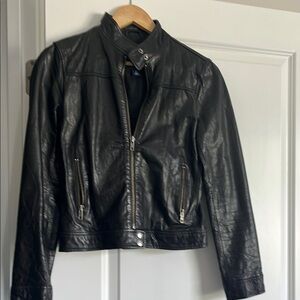 GAP Black Leather Jacket Classic Fitted Design